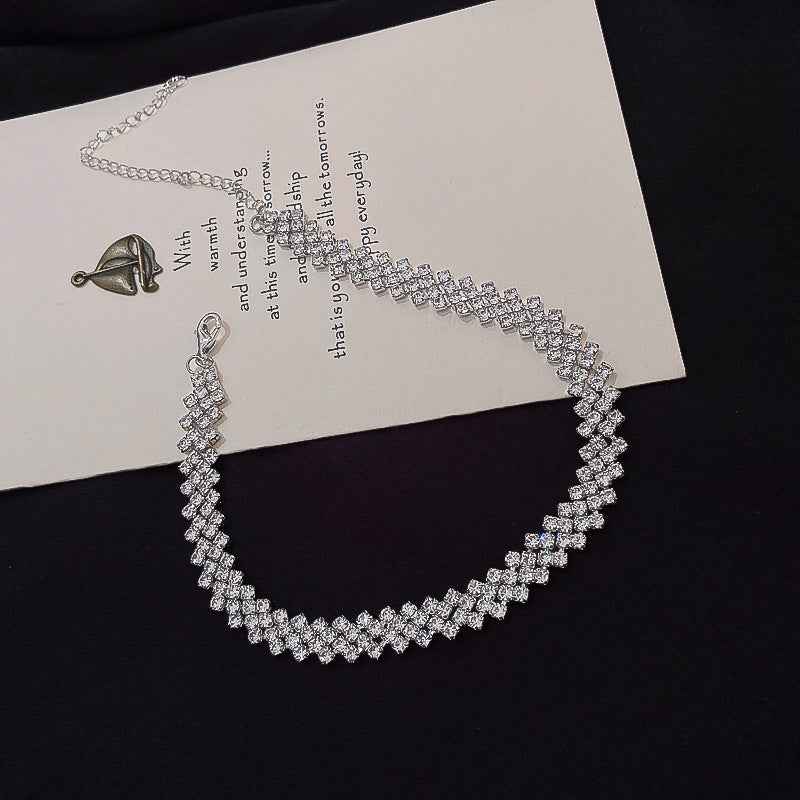 Crystal Glow Clavicle Necklace
